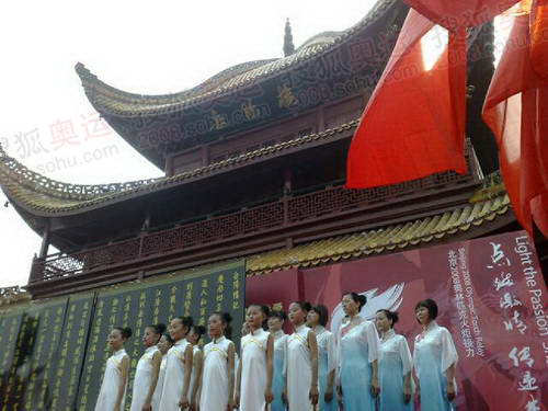 岳阳楼记朗诵完整版，岳阳楼记朗诵音频