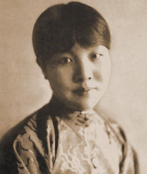 冰心原名叫什么名字王者荣耀，冰心原名叫什么名字宣扬什么著称