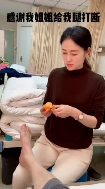 衣来伸手,饭来张口。什么意思?