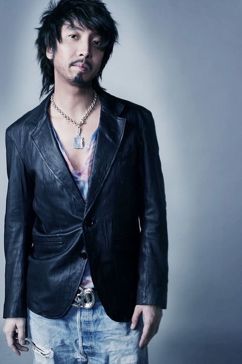 王童语的《丫头》 歌词