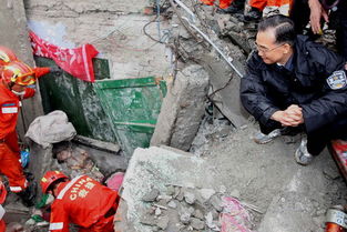 汶川地震时感人的事迹，汶川地震中的感人故事
