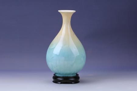 形容女人花瓶是什么意思，梦见花瓶是什么意思