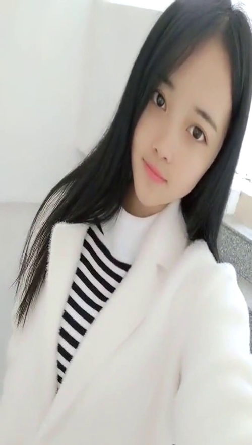 文静清秀女孩的性格特点