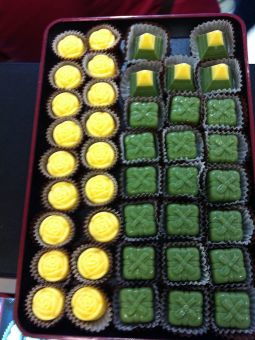 相比之下LG巧克力和索爱W800C哪个好?