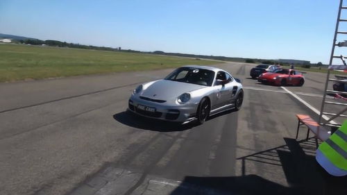 用风驰造句(大约30个左右)