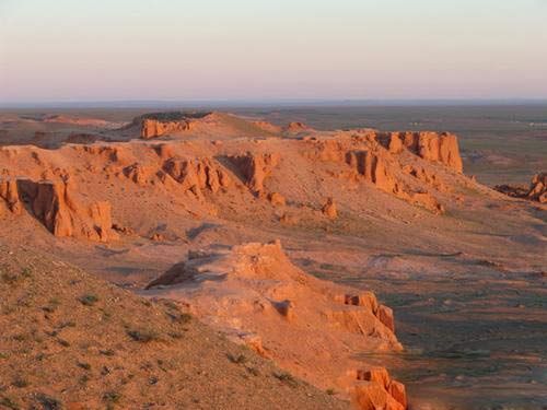 戈壁母亲电视剧免费完整播放，戈壁图片