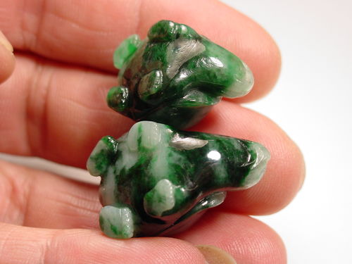 铁龙生翡翠值钱吗，铁龙生价格