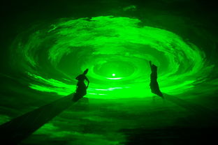 感天动地的意思是什么，感天动地泣鬼神什么意思