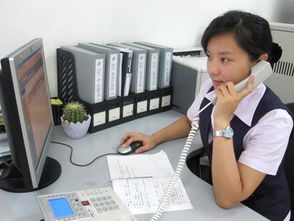 clerk什么意思及同义词 翻译clerk的意思