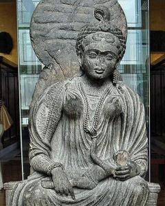 鬼子母神为什么吃小孩，鬼子母神为什么是黑的