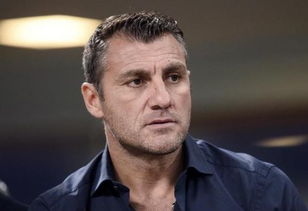 维埃里效力过哪些俱乐部球队，维埃里为什么叫BoBo