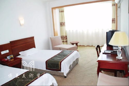 苍苍竹林寺全诗意思，苍苍竹林寺的意思