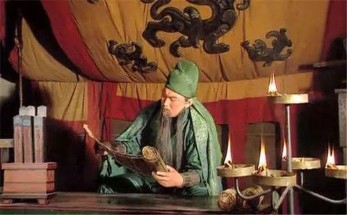 关羽和李逵打架是什么成语，关羽战李逵歇后语