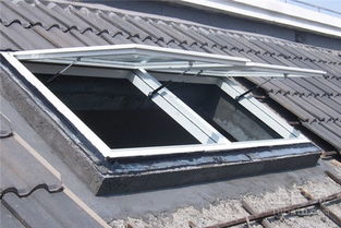 天窗的作者想表达什么，天窗的作用是什么