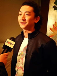 请问谁知道侯磊此人住哪