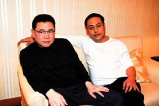 香港刘銮雄身价有多少亿，香港刘銮雄现任妻子