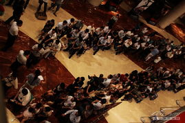 座无虚席是什么意思