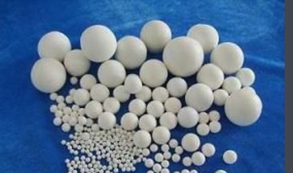 氧化铝和氢氧化钠反应方程式是什么?