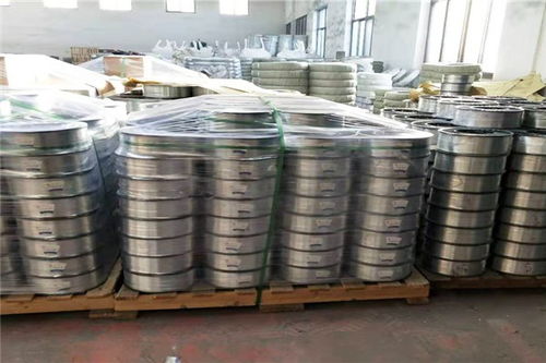 锌的密度是多少kg m3，锌的密度和铁的密度哪个大