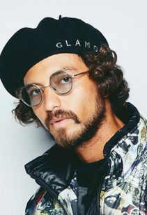 歇斯底里的英语单词是什么? 谔谔,还有崩溃的渔