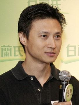 倪震和周慧敏什么关系，倪震为什么离不开周慧敏