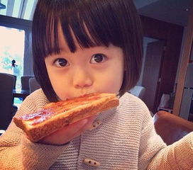 韩寒女儿为什么叫小野 韩寒直言对女儿未来没有期许