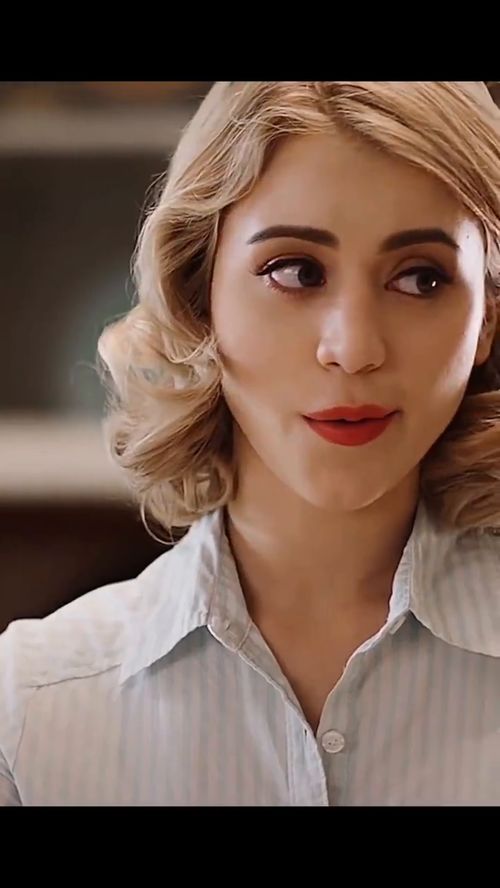 丹唇未启笑先闻什么意思，威不露丹唇未启笑先闻