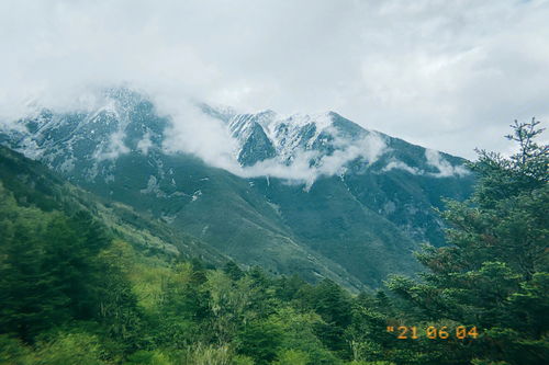 泸定县海拔多少米高度啊，泸定桥海拔2395米