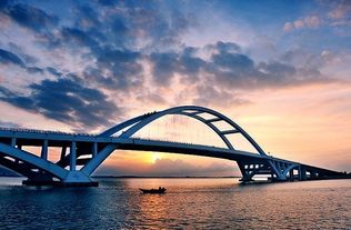 天差地别的意思，天差地远的拼音