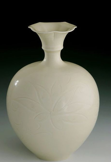 定窑瓷器特征是什么?