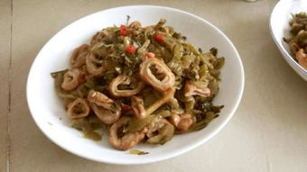 炒咸菜放盐巴下一句，炒咸菜放盐吧下一句