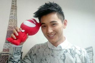 王文杰腹肌，王文杰深圳燃气公司简历