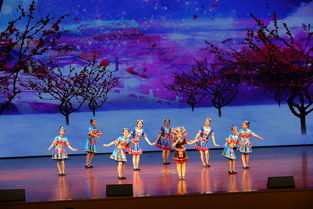 杜甫草堂留后世诗圣之才坡绝伦的绝伦是什么意思?