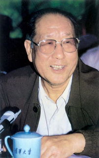 清华大学历任校长