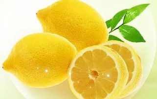 柠檬片泡水喝的功效与作用