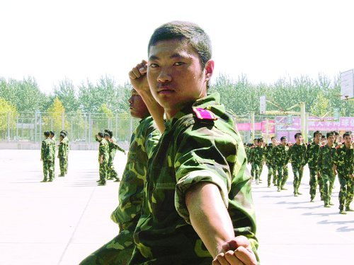 汗涔涔是什么意思