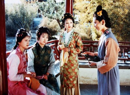 独木不成林上一句民谚，独木不成林上一句古诗