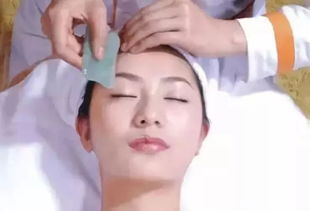 刮眼睛好处和坏处，刮眼袋有哪些好处和坏处