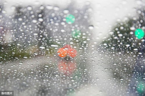 淅淅沥沥的意思