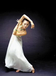 杨丽萍的简介及她的孔雀舞