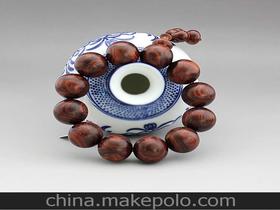 蛇王子为何晚上变回原形