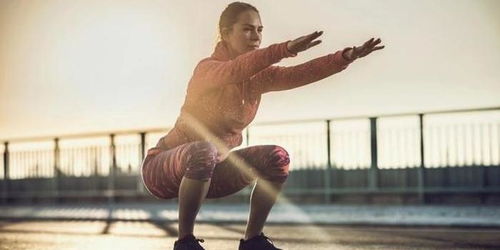 蹲字有几个读音?分别是什么意思?