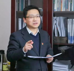 李艳军简介，李艳君个人资料简介