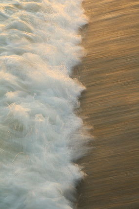 翻腾的近义词，翻腾团灭小说免费阅读